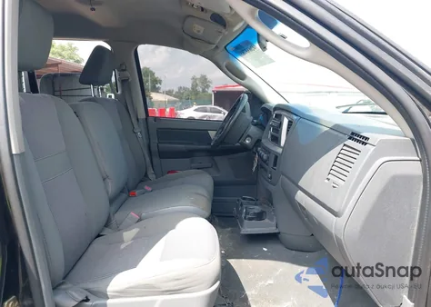 2007 Dodge Ram 1500 Slt/Trx4 Off Road/Sport z USA, uszkodzony, nr VIN 1D7HU18267S116620